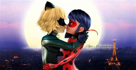 miraculous ladybug cat noir kissing